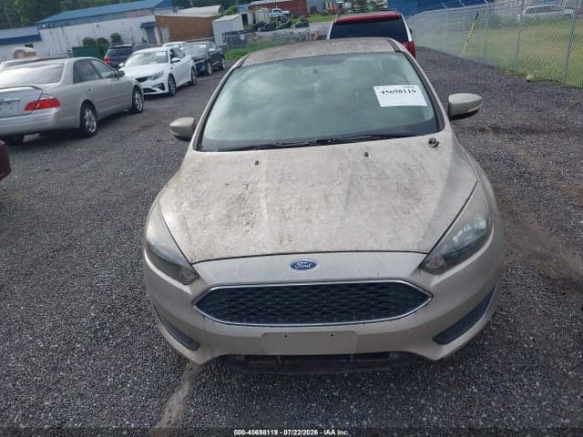2017 FORD FOCUS SE 6