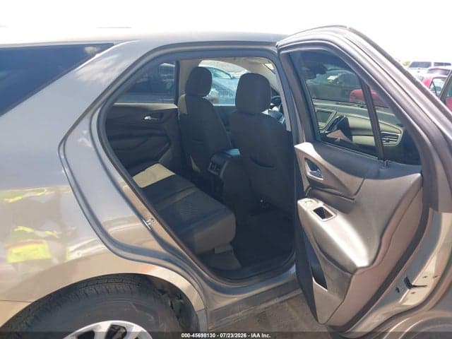 2018 CHEVROLET EQUINOX LT 8
