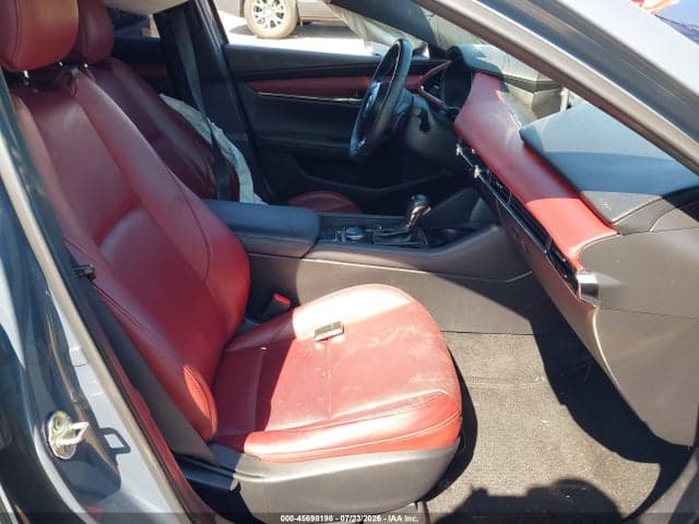 2021 MAZDA MAZDA3 PREMIUM 5