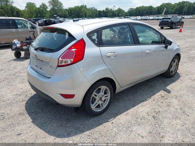2018 FORD FIESTA SE 4