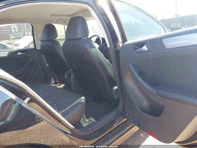 2017 VOLKSWAGEN JETTA 1.4T SE 8