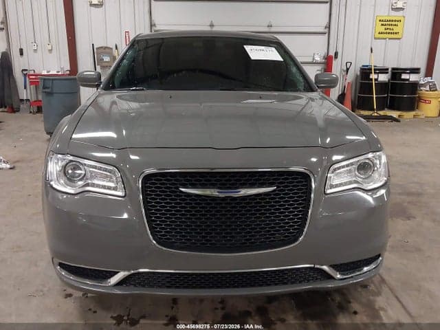 2018 CHRYSLER 300 TOURING L 13