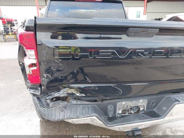 2021 CHEVROLET SILVERADO 1500 18