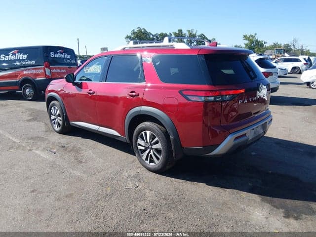 2024 NISSAN PATHFINDER SL 4WD 3