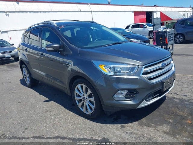 2017 FORD ESCAPE TITANIUM 1