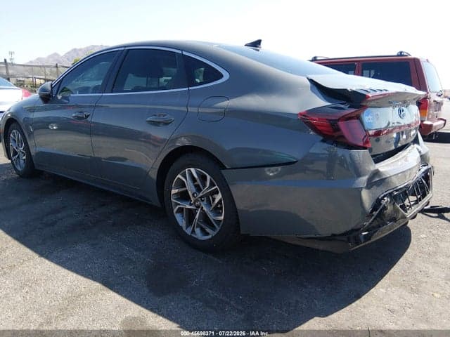 2023 HYUNDAI SONATA SEL 3