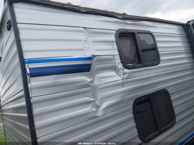 2020 COACHMEN CATALINA 6