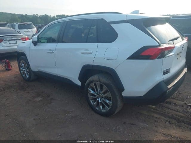 2019 TOYOTA RAV4 XLE PREMIUM 3