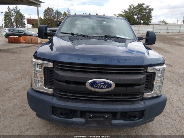 2018 FORD F-350 CHASSIS XL 6