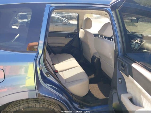 2017 SUBARU FORESTER 2.5I PREMIUM 8