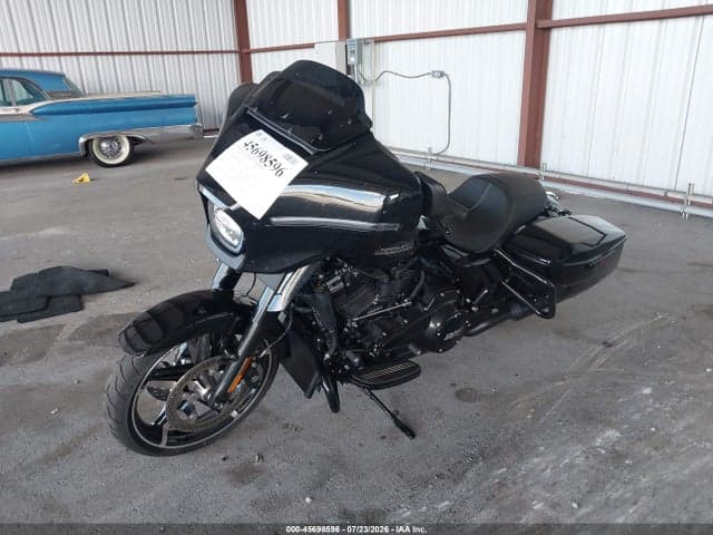 2025 HARLEY-DAVIDSON FLHX 2