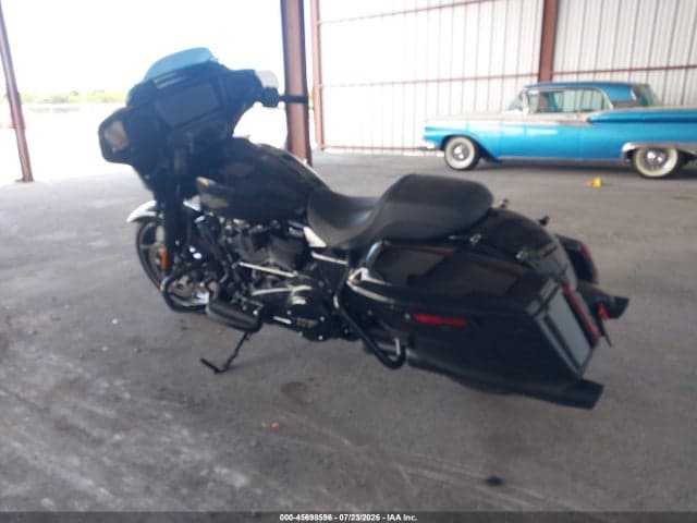 2025 HARLEY-DAVIDSON FLHX 3