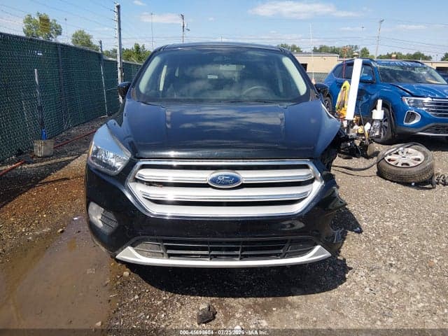 2019 FORD ESCAPE SE 11