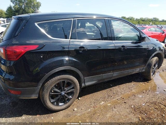 2019 FORD ESCAPE SE 12