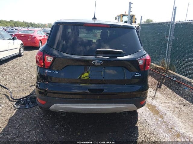 2019 FORD ESCAPE SE 15
