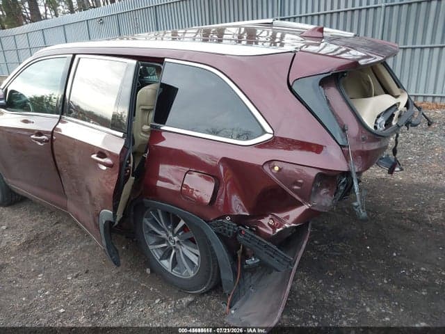 2018 TOYOTA HIGHLANDER XLE 18