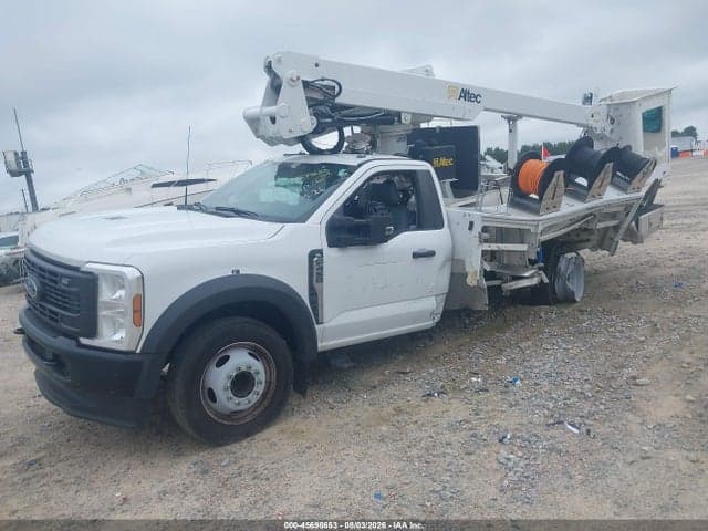 2024 FORD F-450 CHASSIS XL 2