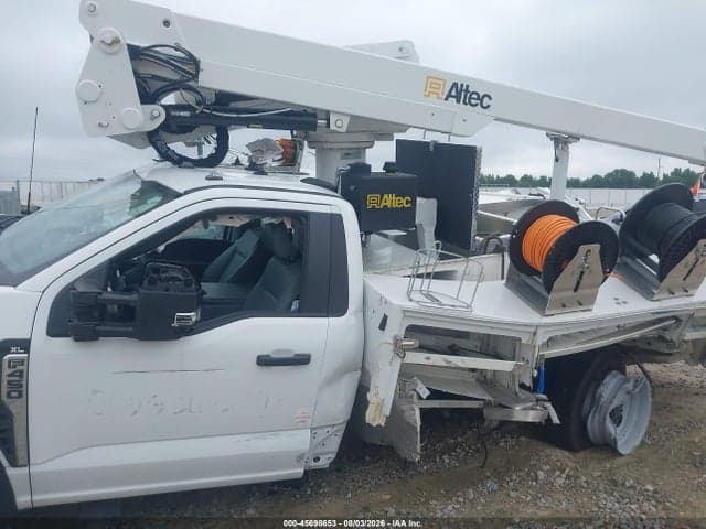 2024 FORD F-450 CHASSIS XL 14