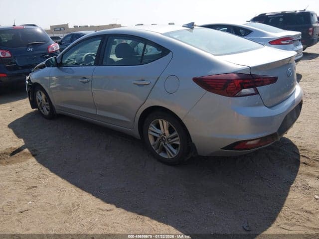 2020 HYUNDAI ELANTRA SEL 3
