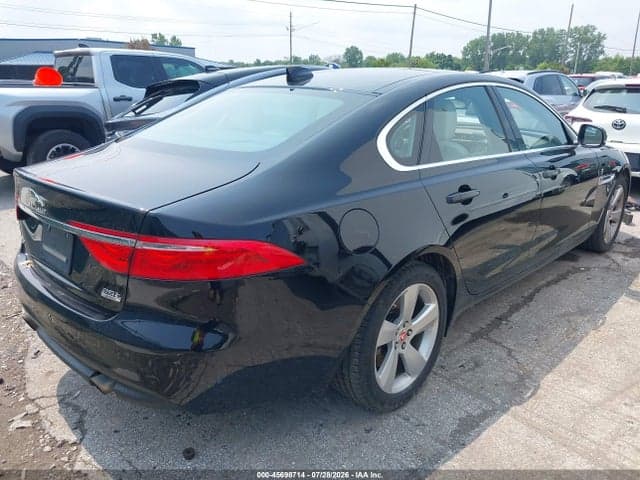 2018 JAGUAR XF 25T 4
