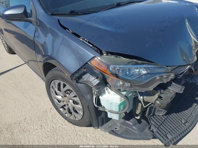 2019 TOYOTA COROLLA LE 4