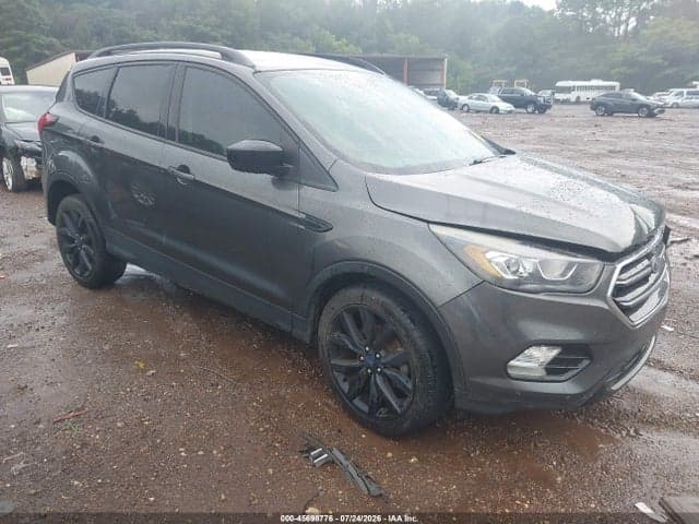 2019 FORD ESCAPE SE 1