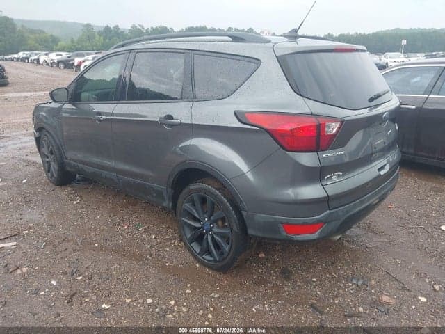2019 FORD ESCAPE SE 3
