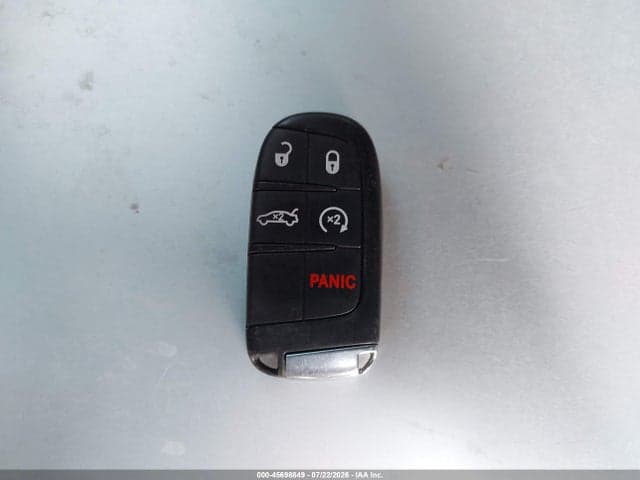 2018 CHRYSLER 300 300S AWD 11