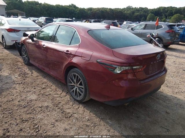 2022 TOYOTA CAMRY XLE HYBRID 3