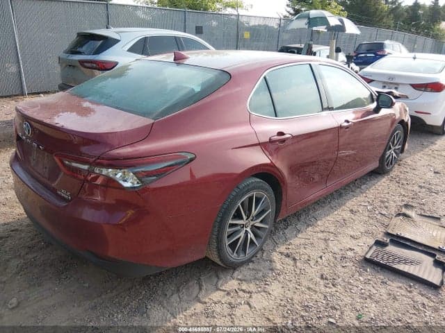 2022 TOYOTA CAMRY XLE HYBRID 4