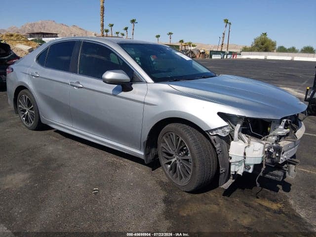 2020 TOYOTA CAMRY SE - 1