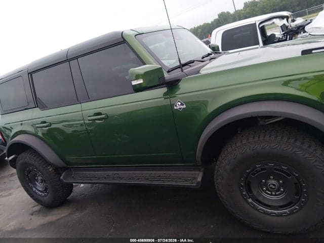 2025 FORD BRONCO OUTER BANKS 14