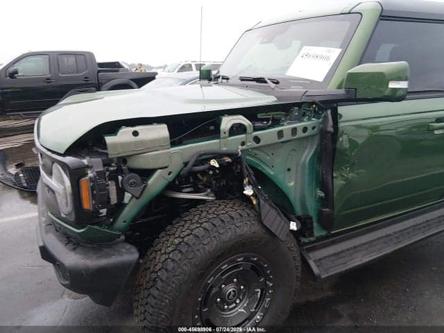 2025 FORD BRONCO OUTER BANKS 6