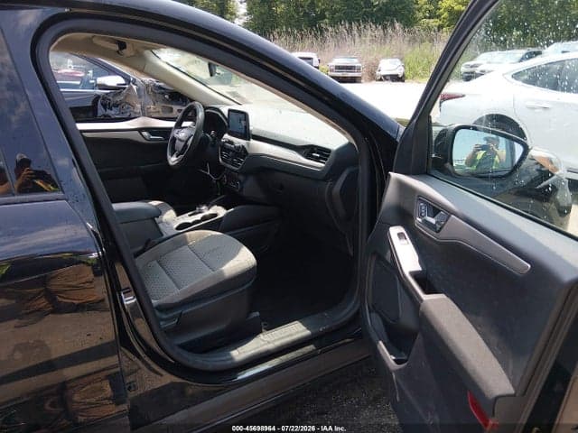 2020 FORD ESCAPE SE 5