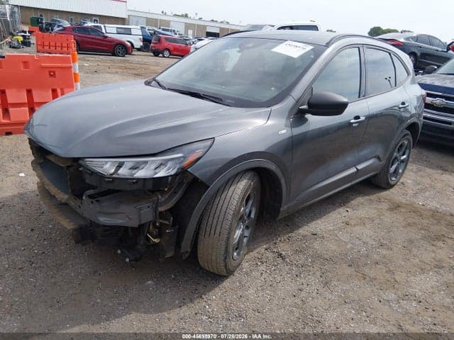 2023 FORD ESCAPE ST-LINE 2
