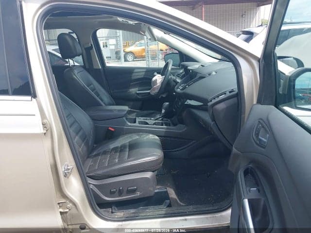 2017 FORD ESCAPE TITANIUM 5
