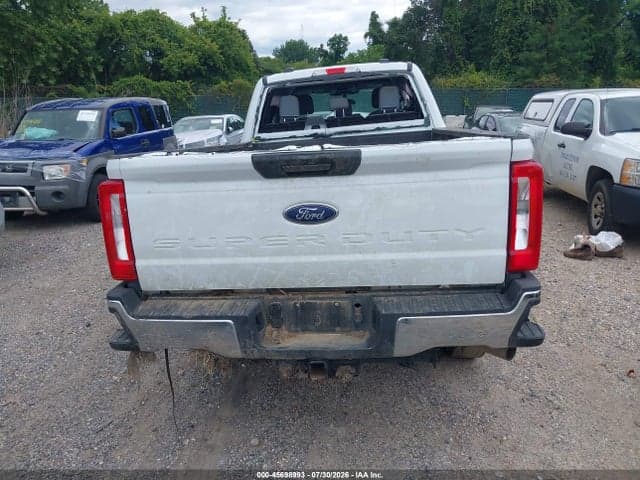 2025 FORD F-250 XL 17