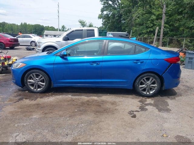 2017 HYUNDAI ELANTRA SE 14