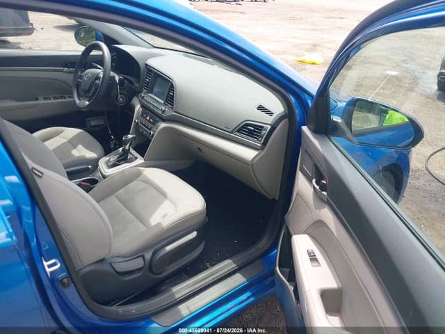 2017 HYUNDAI ELANTRA SE 5