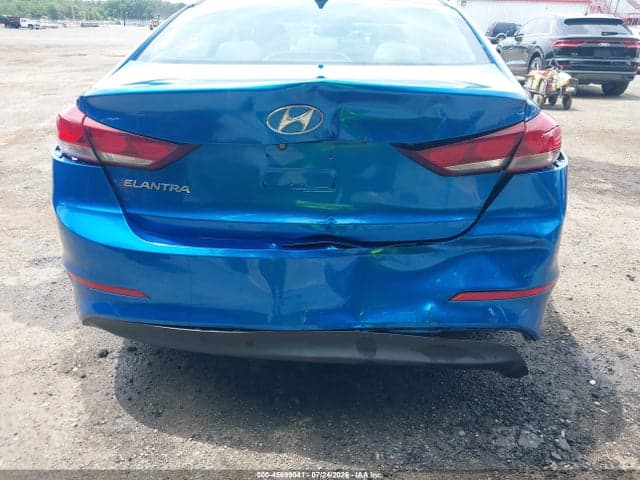 2017 HYUNDAI ELANTRA SE 6