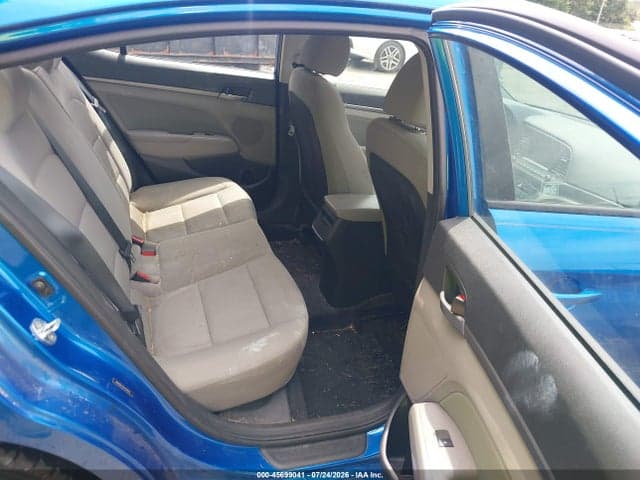 2017 HYUNDAI ELANTRA SE 8