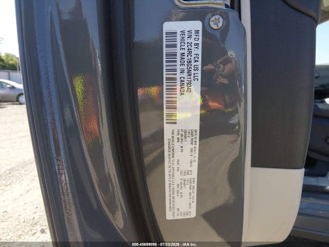 2022 CHRYSLER PACIFICA TOURING L 9
