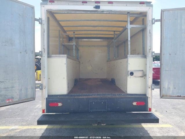 2017 FORD TRANSIT-350 CAB 8