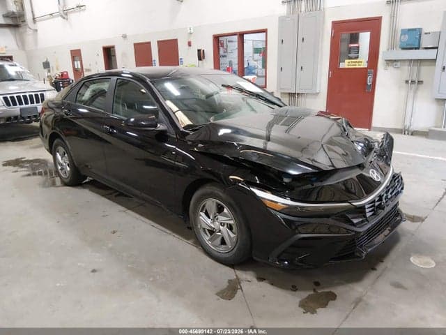2024 HYUNDAI ELANTRA SE 1