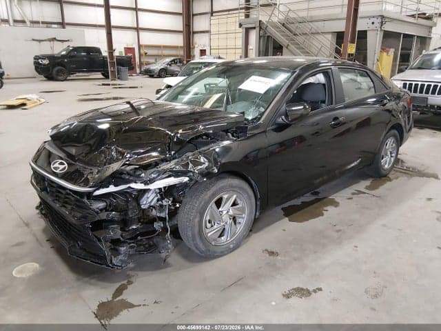 2024 HYUNDAI ELANTRA SE 2