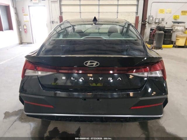 2024 HYUNDAI ELANTRA SE 16