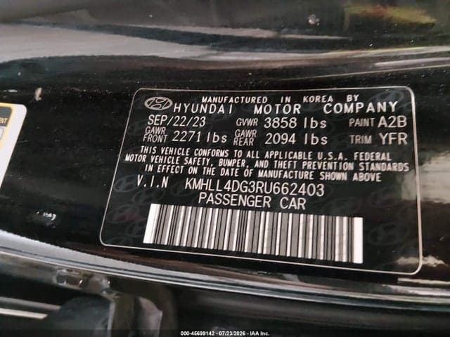 2024 HYUNDAI ELANTRA SE 9