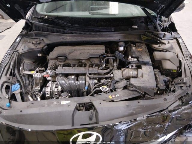 2024 HYUNDAI ELANTRA SE 10