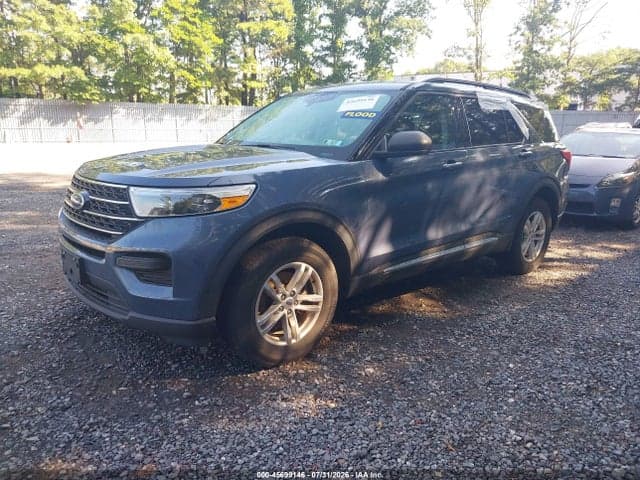 2021 FORD EXPLORER XLT 2