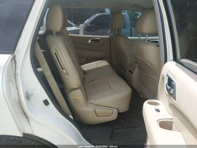 2017 NISSAN PATHFINDER SV 9